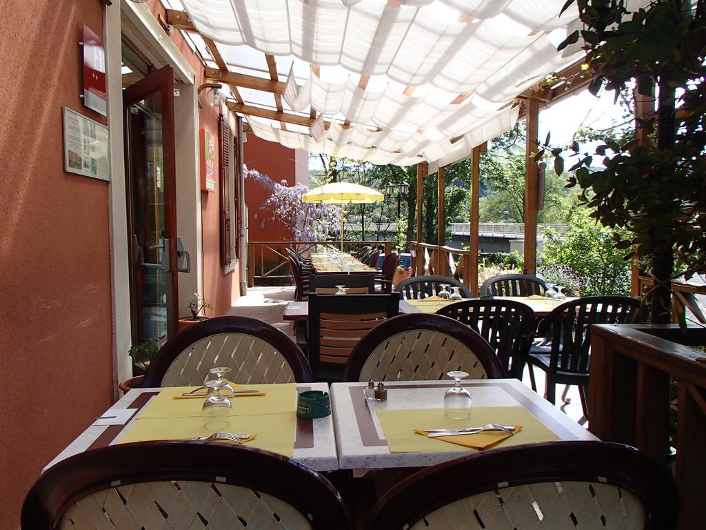Restaurant De L'ile Jumeaux